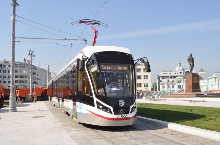 В Москве запустили более 80 трамваев нового поколения