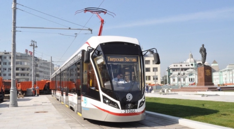 В Москве запустили более 80 трамваев нового поколения