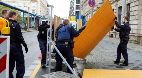 Россиян призвали соблюдать осторожность из-за урагана в Германии и Чехии