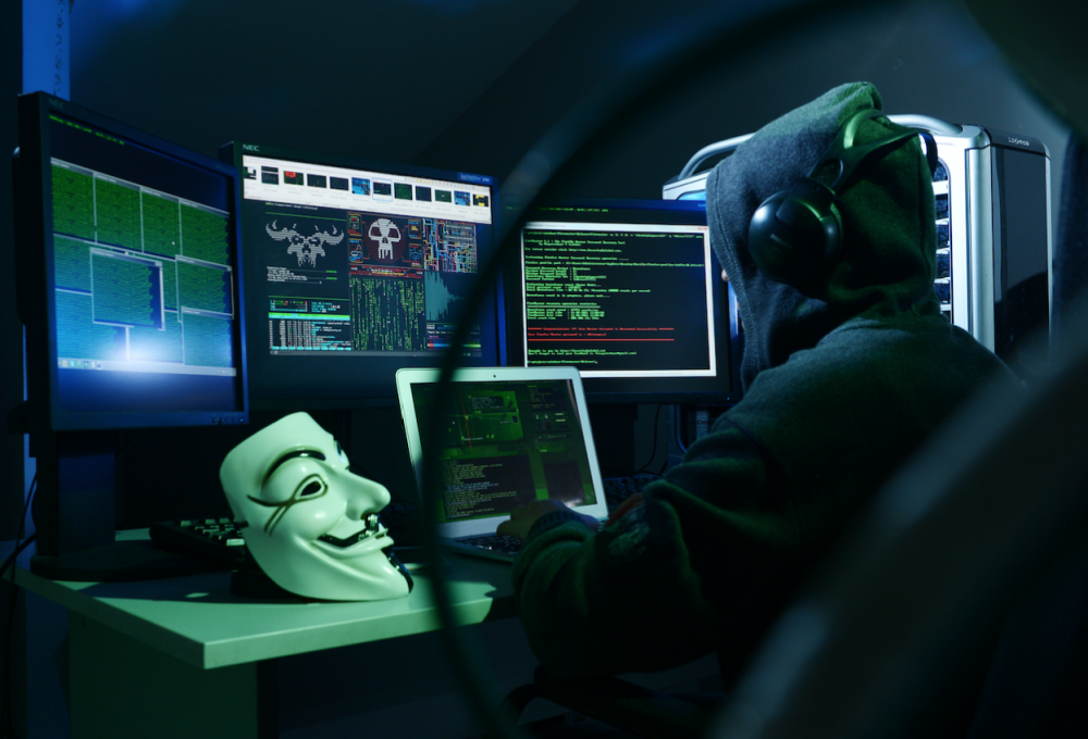 Русских хакеров обвинили в рассылке вируса-вымогателя в Швеции