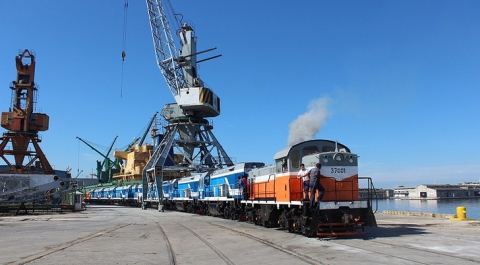 Синара-Транспортные Машины передала Союзу железных дорог Кубы первую партию российских тепловозов
