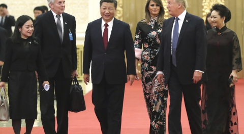 Трамп остался доволен "продуктивными" переговорами с Си Цзиньпином по торговле и КНДР
