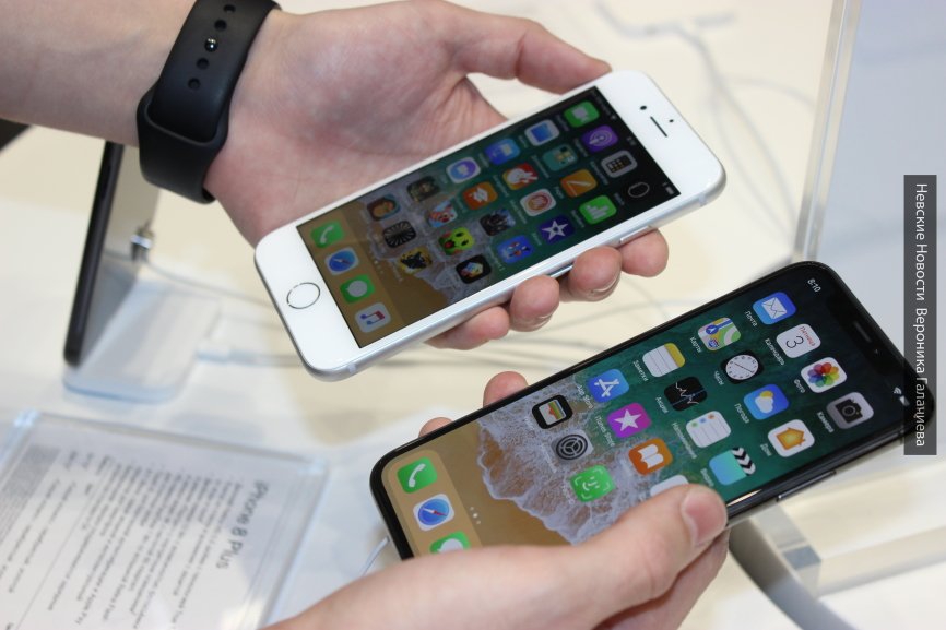 Власти США начали расследование против Apple из-за замедления iPhone