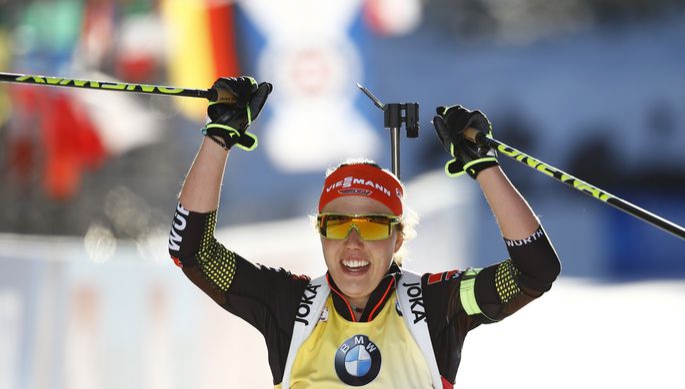Немецкая биатлонистка Дальмайер выиграла спринт на Олимпиаде