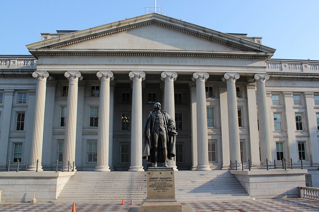 Россия значительно увеличила вложения в гособлигации США