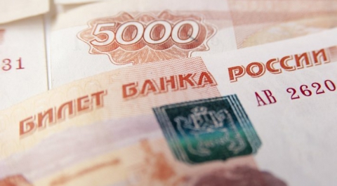 Эксперты Сбербанка рассказали о зарплатах и расходах мужчин в России
