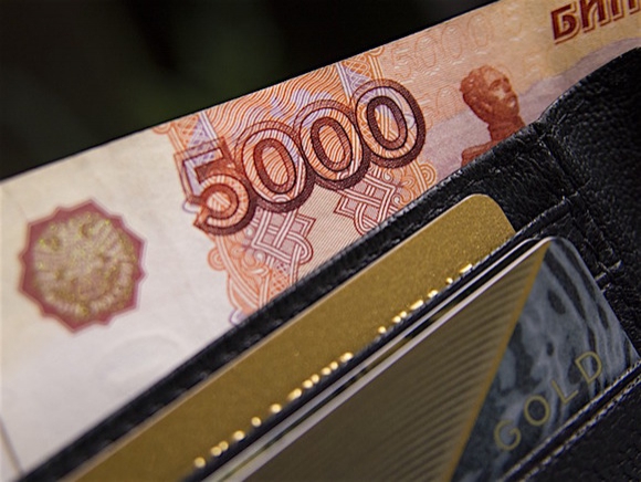 Реальные доходы россиян выросли в феврале более чем на 4%