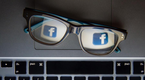 В США на Facebook подали в суд в связи со скандалом вокруг Cambridge Analytica