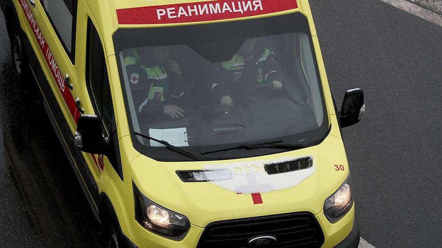 В ДТП маршруткой и грузовиком в Якутии погибли четыре человека