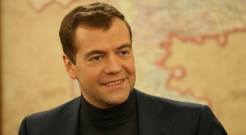 Госдума утвердила Медведева на пост премьер-министра РФ