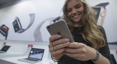 Apple исправит ошибки в работе iPhone при видеозвонке