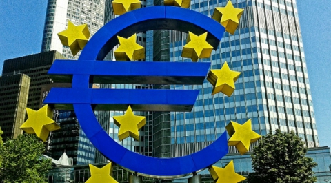 Драги: Риск рецессии в еврозоне низкий, но опасения за рост сохраняются