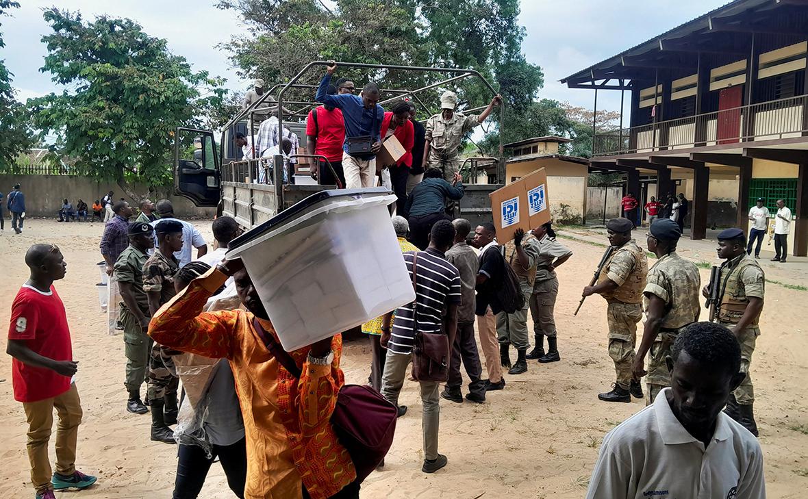 Военные Габона объявили об отмене итогов президентских выборов