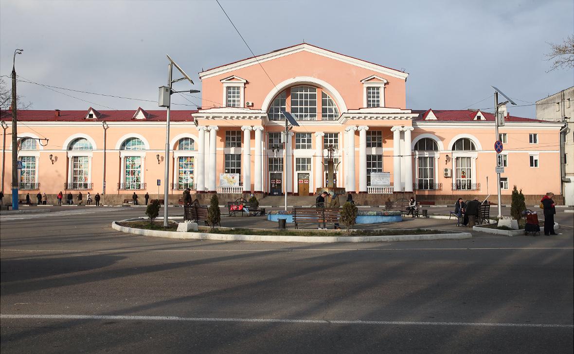 В Брянске при атаке беспилотника пострадал вокзал