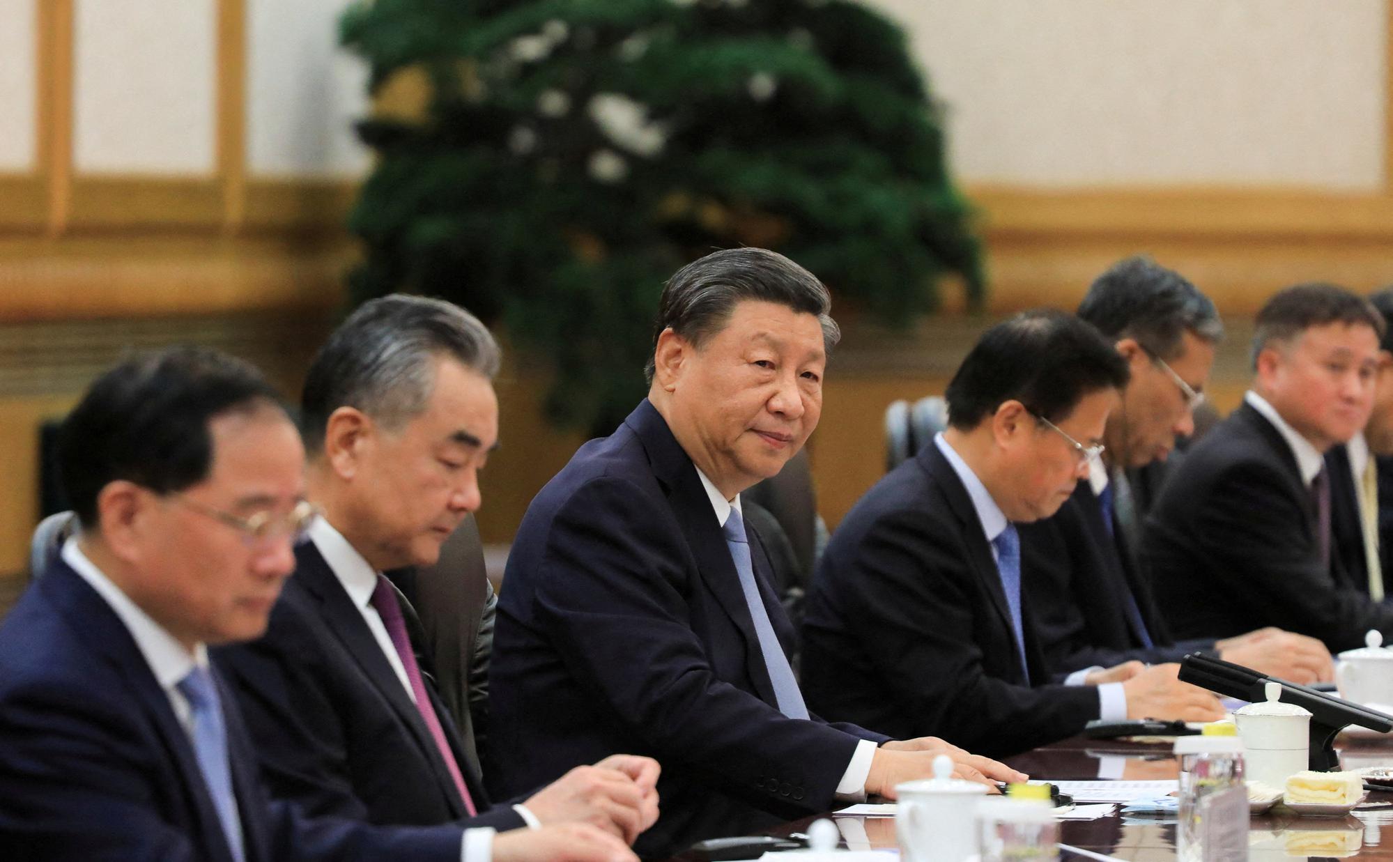 Эксперты предупредили о росте недоверия к КНР из-за исчезновения министра