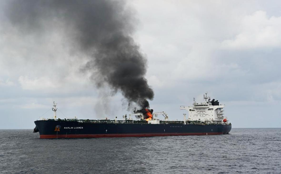 Bloomberg оценил последствия атаки хуситов на танкер с российской нафтой