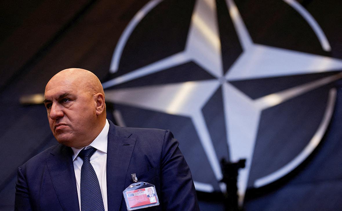 В Италии увидели конец дипломатии при отправке войск НАТО на Украину