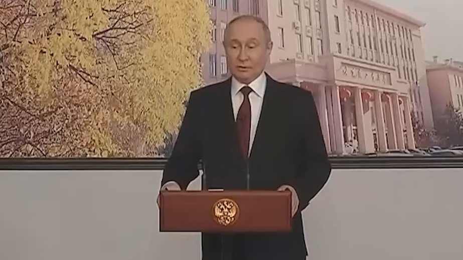 Путин заявил об отсутствии планов взятия Харькова