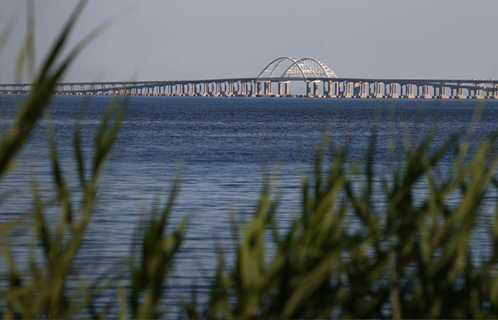 Движение по Крымскому мосту возобновлено