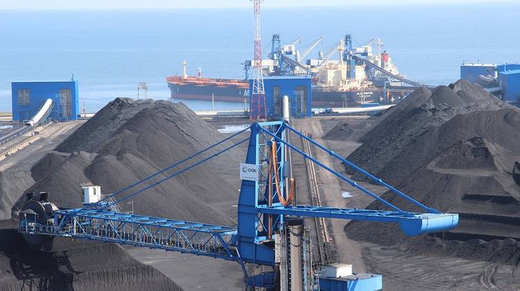 «Дальтрансуголь»: почти половину экспортируемого угля забирает Китай
