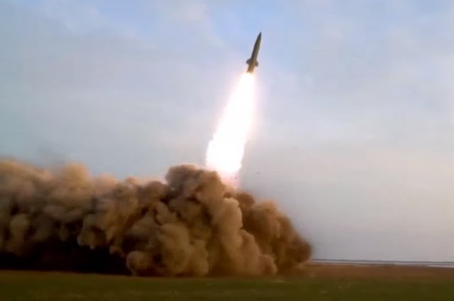 Минобороны: силы ПВО перехватили над Крымом две украинских ракеты «Гром-2»