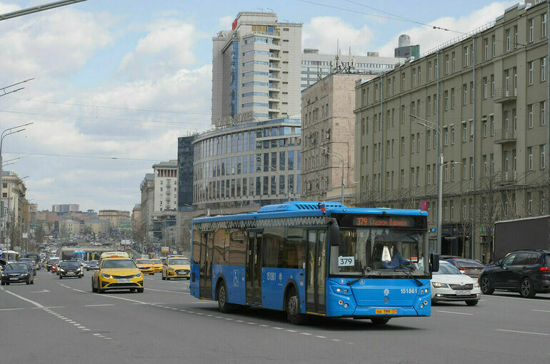 В Москве проезд на городском транспорте с 15 октября подорожает