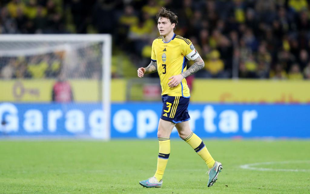 Капитан сборной Швеции назвал себя инициатором отмены матча с бельгийцами