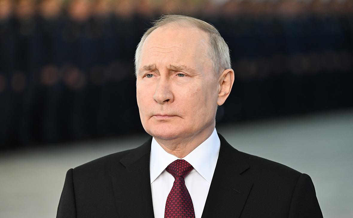 Песков заявил, что конкурентов у Путина «нет и быть не может»