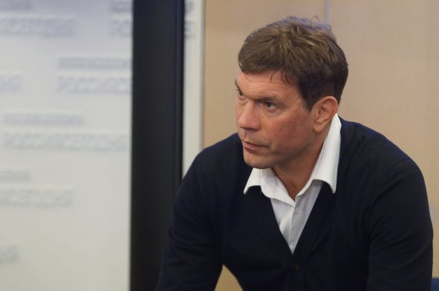 Рогов: врачи борются за жизнь Олега Царева после покушения