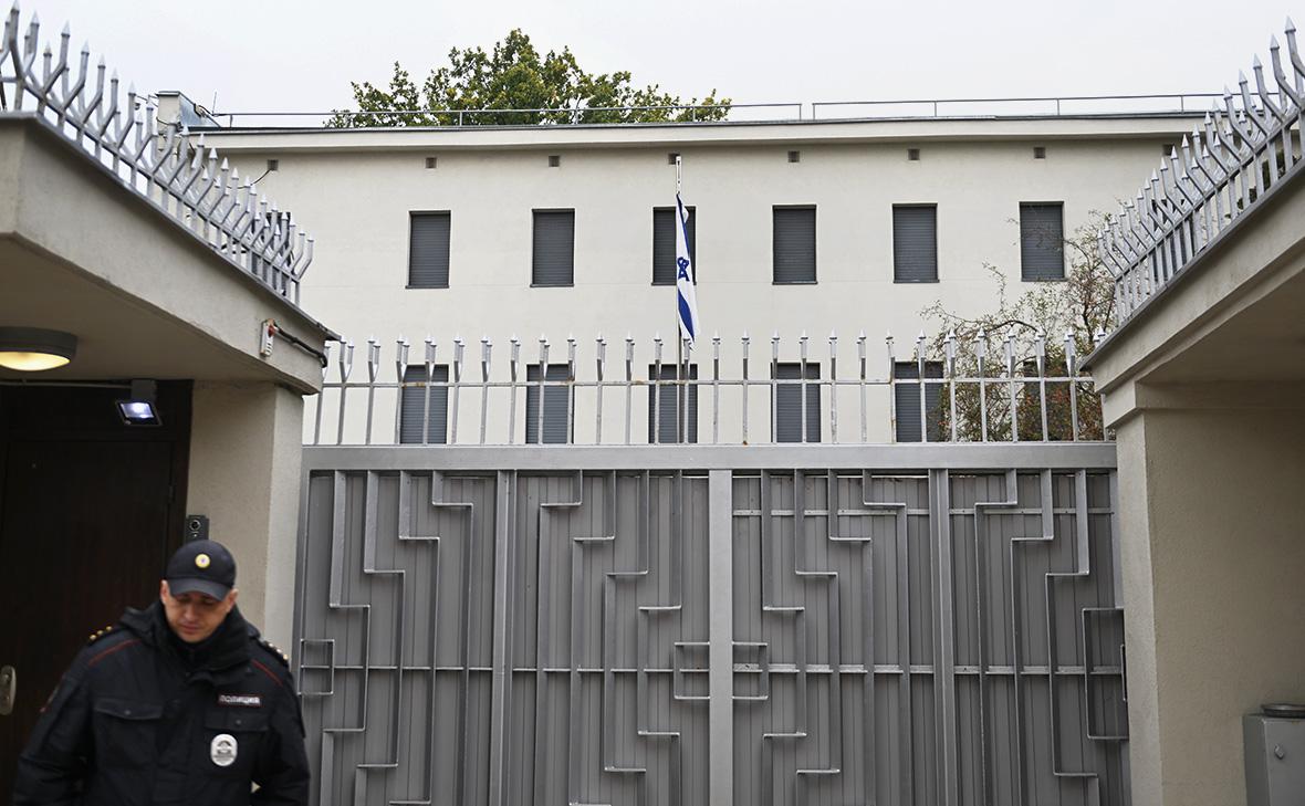 Посольство Израиля досрочно возобновило прием заявлений на репатриацию