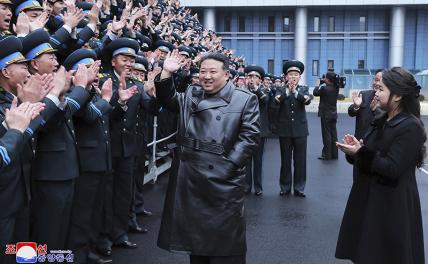 Ким Чен Ын покорил космос и пристально посмотрел на Перл-‍Харбор