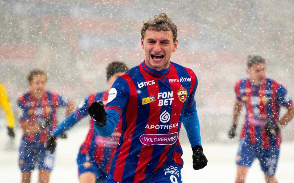ЦСКА победил клуб Карпина в матче под сильным снегопадом
