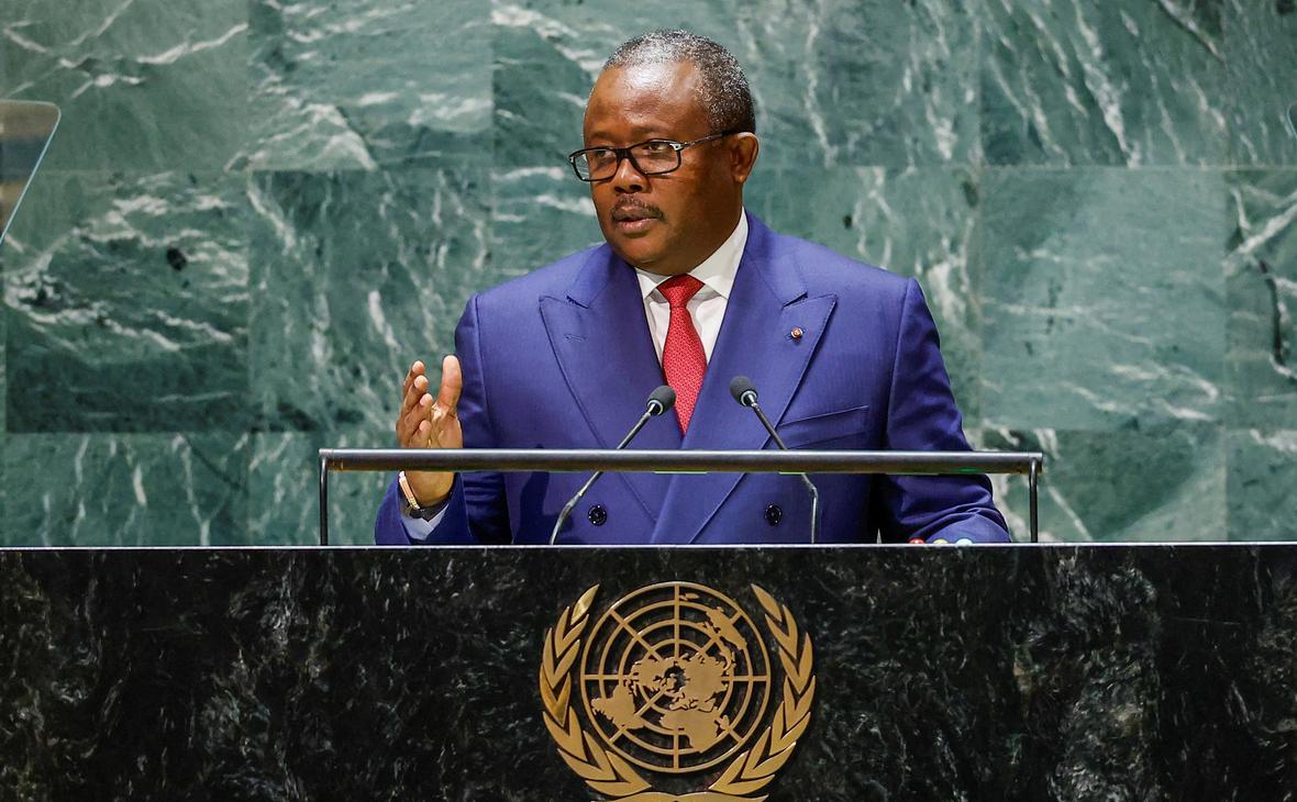 Президент Гвинеи-Бисау сообщил о предотвращении военного переворота