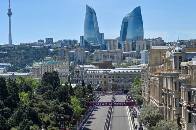 В Баку произошло землетрясение магнитудой 5,7