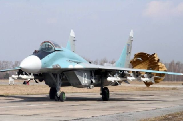 Российские военные за сутки уничтожили три боевых самолета ВВС Украины