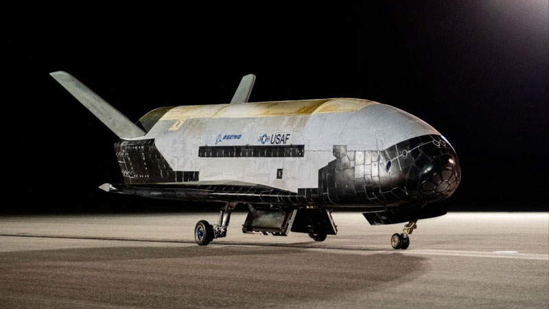 Cекретный американский космоплан X-37B снова оказался на орбите после недель задержек