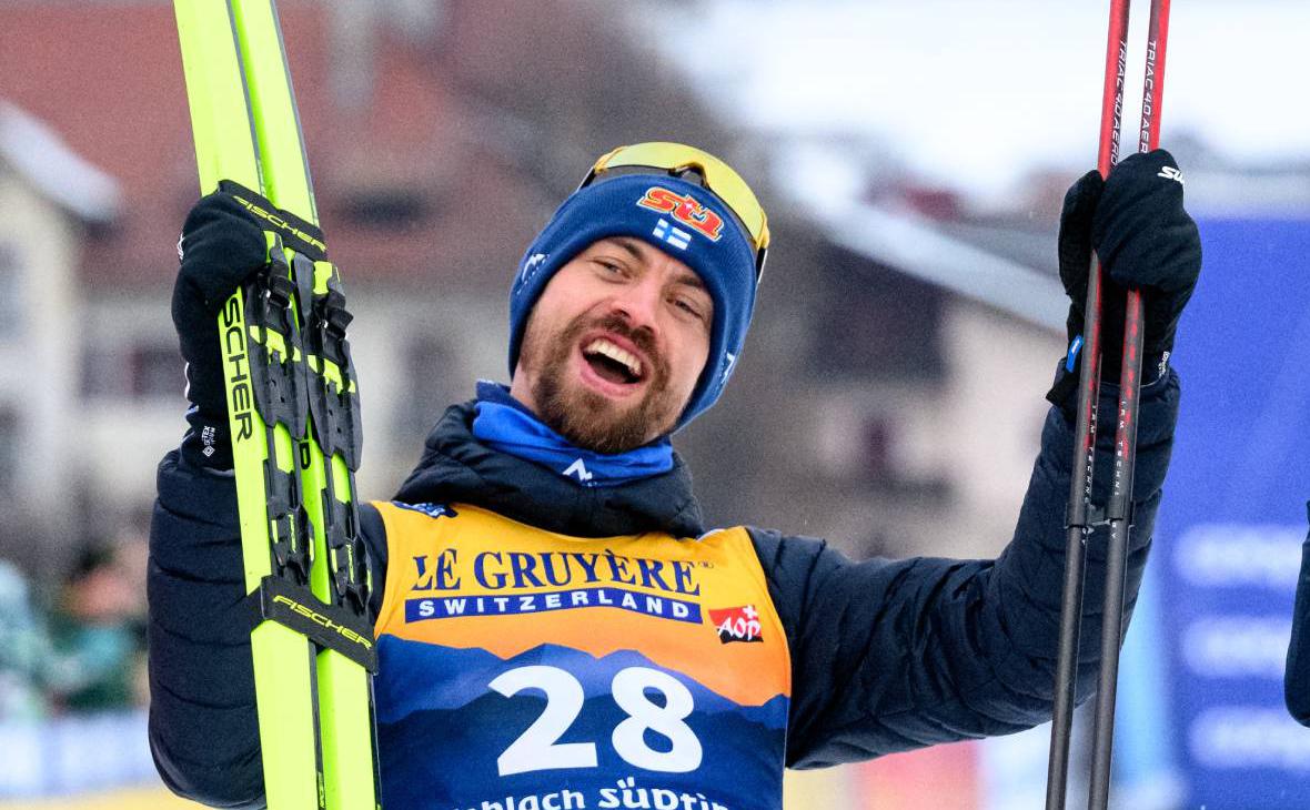 Финн Хювяринен выиграл гонку на 10 км на «Тур де Ски»