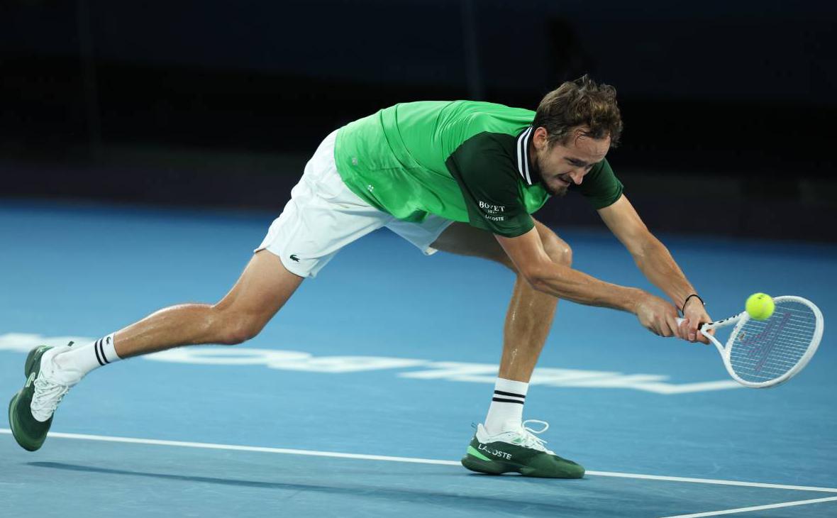 Даниил Медведев повел 2:0 в финале Australian Open c Синнером