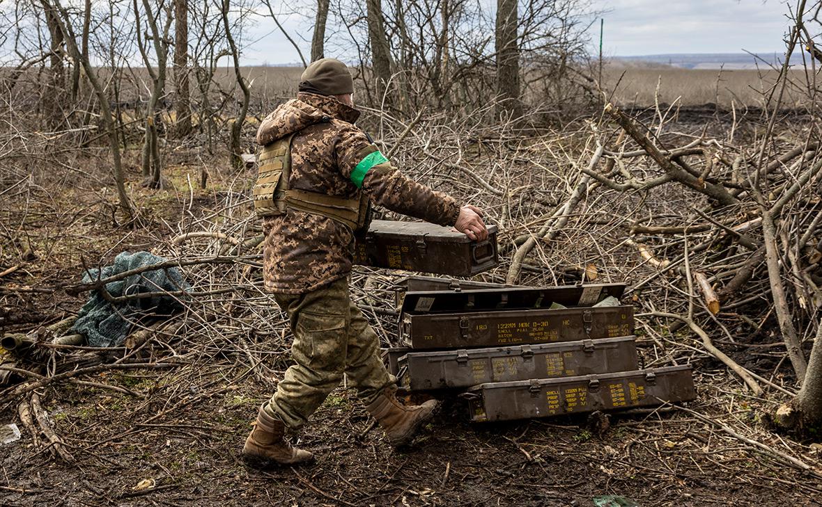 Евросоюз до весны передаст Украине лишь половину обещанных боеприпасов