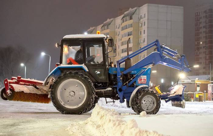 В Подмосковье уже выпало 12 см снега, осадки продлятся до часа ночи