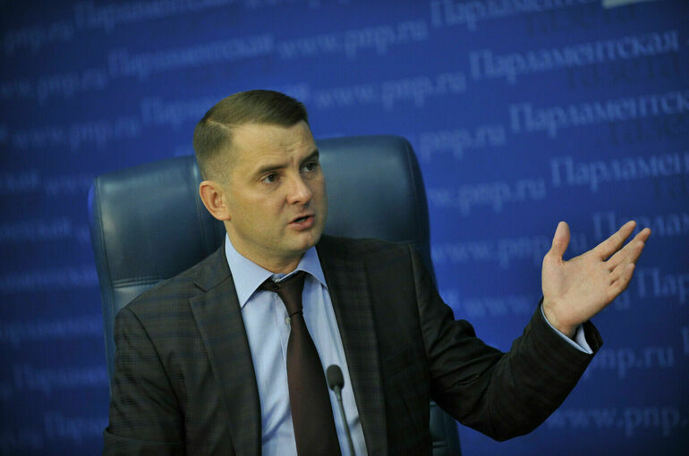 Нилов призвал не допускать злоупотреблений в психоневрологических интернатах