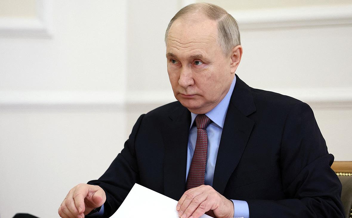 Путин призвал ФСБ наказывать диверсантов без срока давности