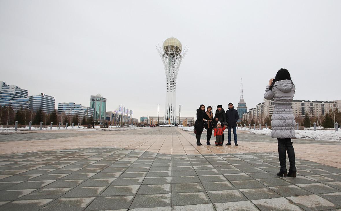 Казахстан разрешил получать ИНН в посольствах страны