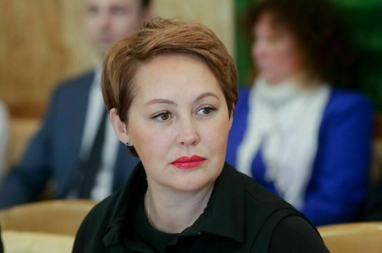 Депутат Полуянова попросила защитить права работников маркетплейсов в Белгородской области