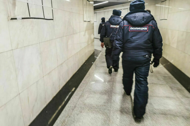 Полицейским позволят брать больничный лист в частных клиниках