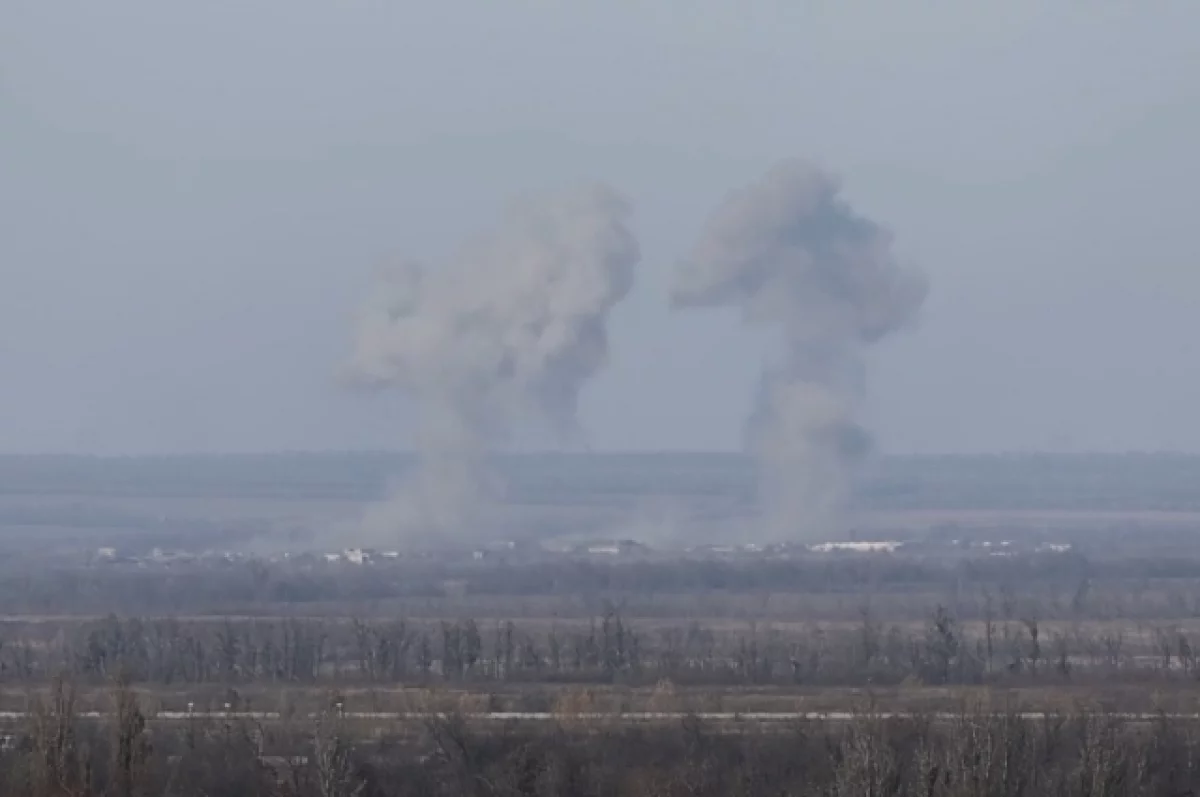 В Купянске взрывами повреждено административное здание