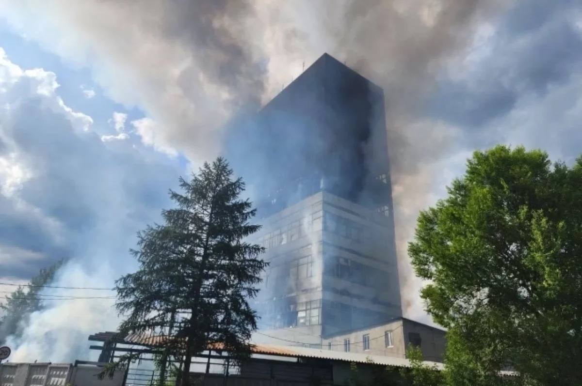 Число погибших при пожаре во Фрязине возросло до восьми