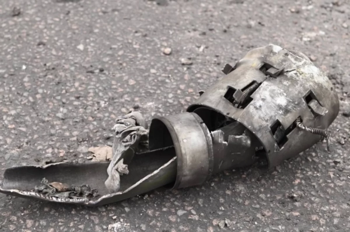 Артамонов: в Липецкой области рядом с жилым домом упал беспилотник ВСУ