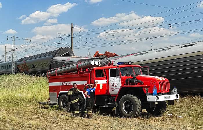 Число госпитализированных после ЧП с поездом под Волгоградом выросло до 55