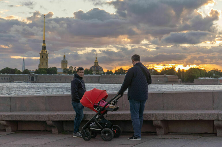 Административные аресты отцов-одиночек предложили запретить